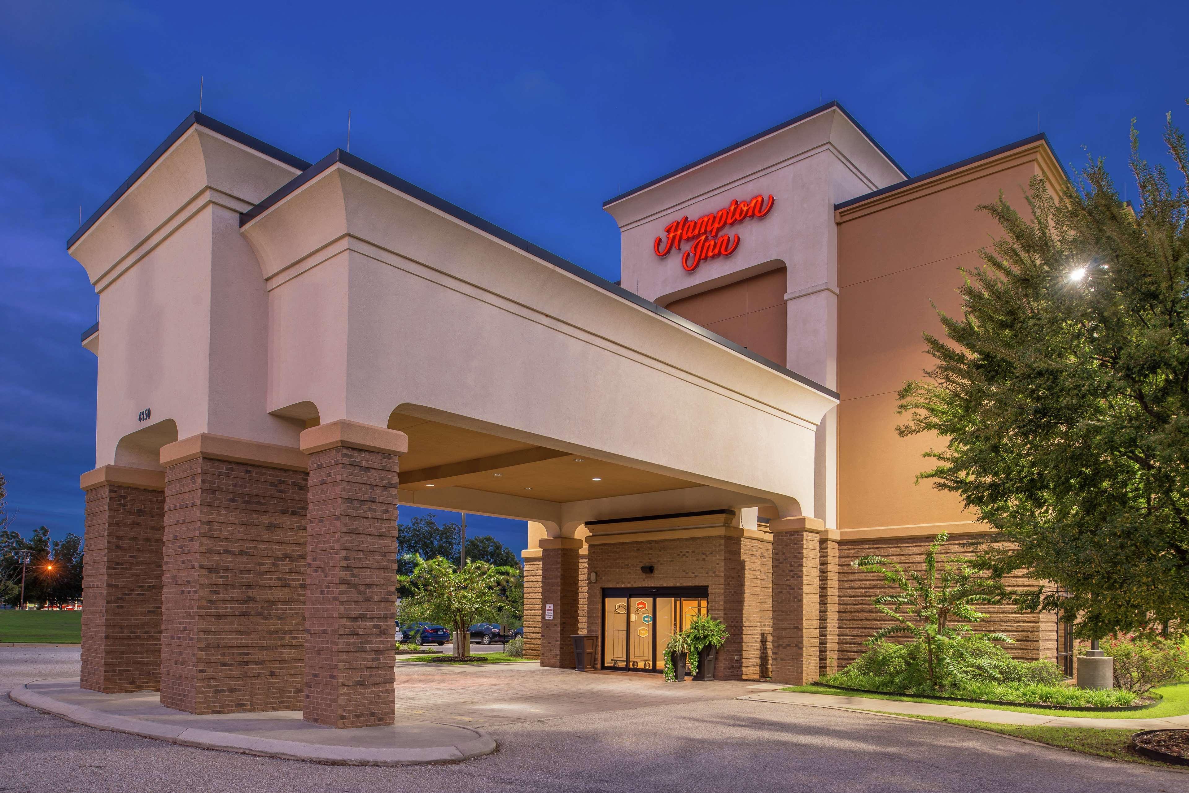 Hampton Inn Jackson-College Avenue Eksteriør billede