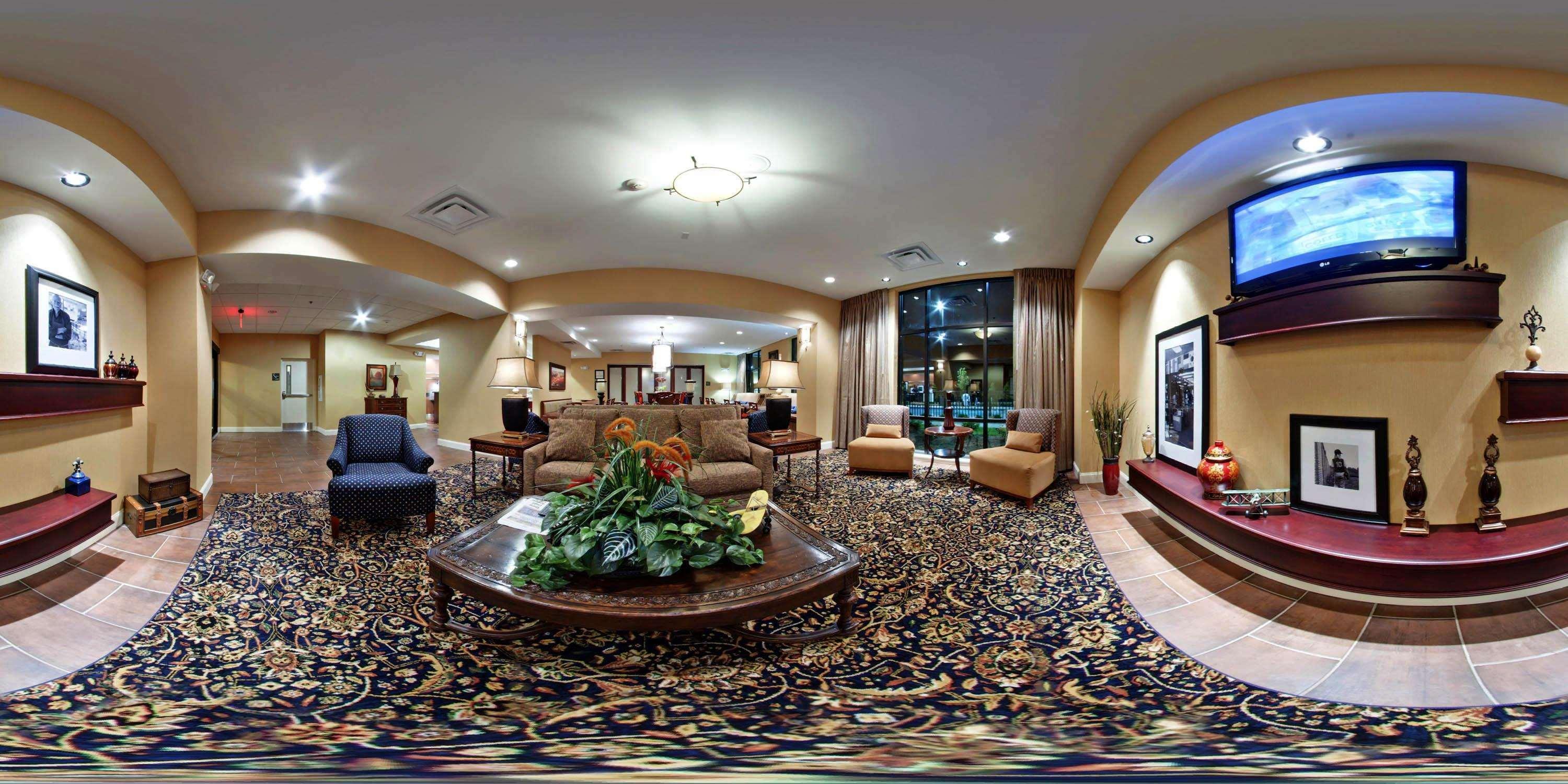 Hampton Inn Jackson-College Avenue Eksteriør billede